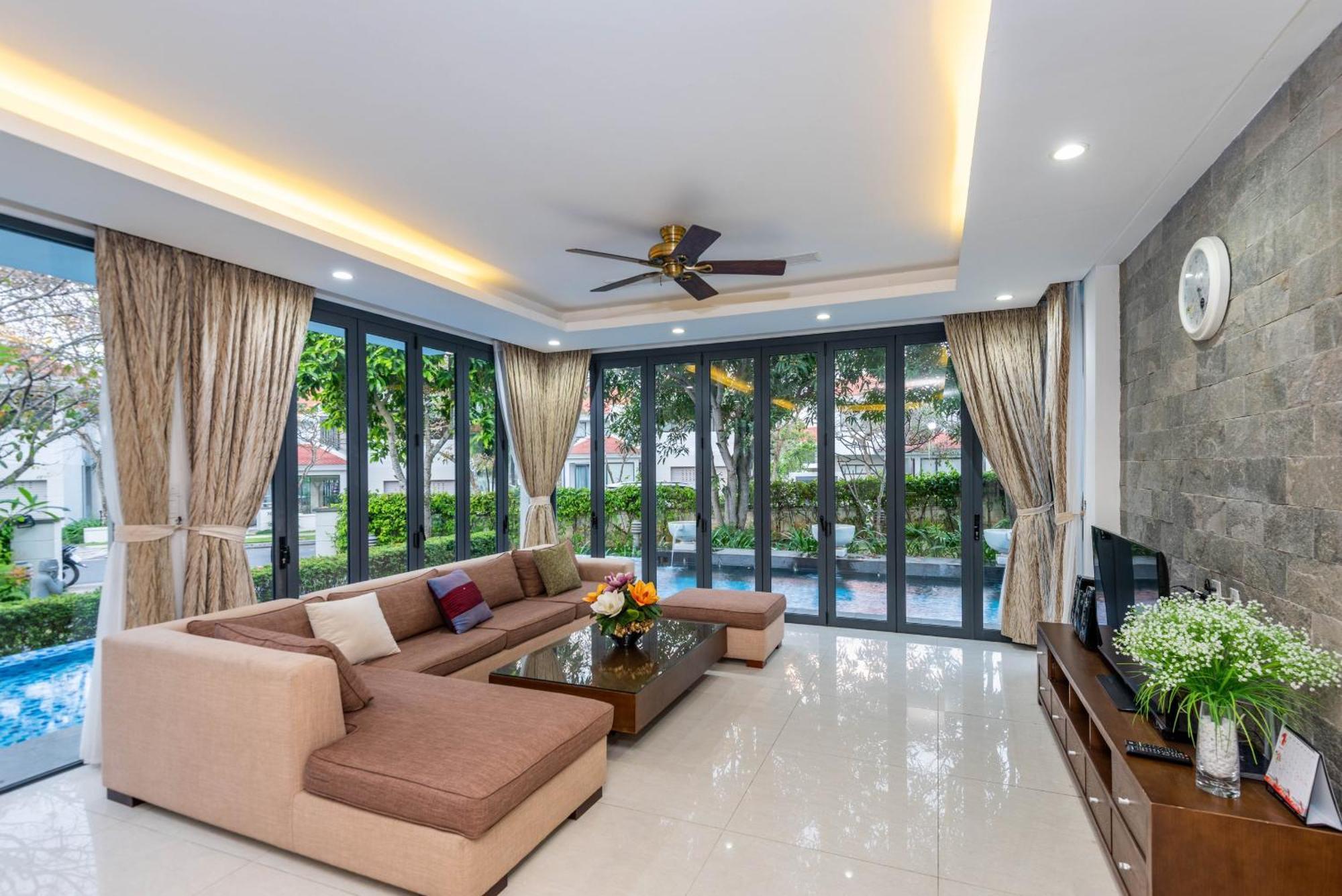 Luxury Dana Beach Resort & Spa ダナン市 部屋 写真