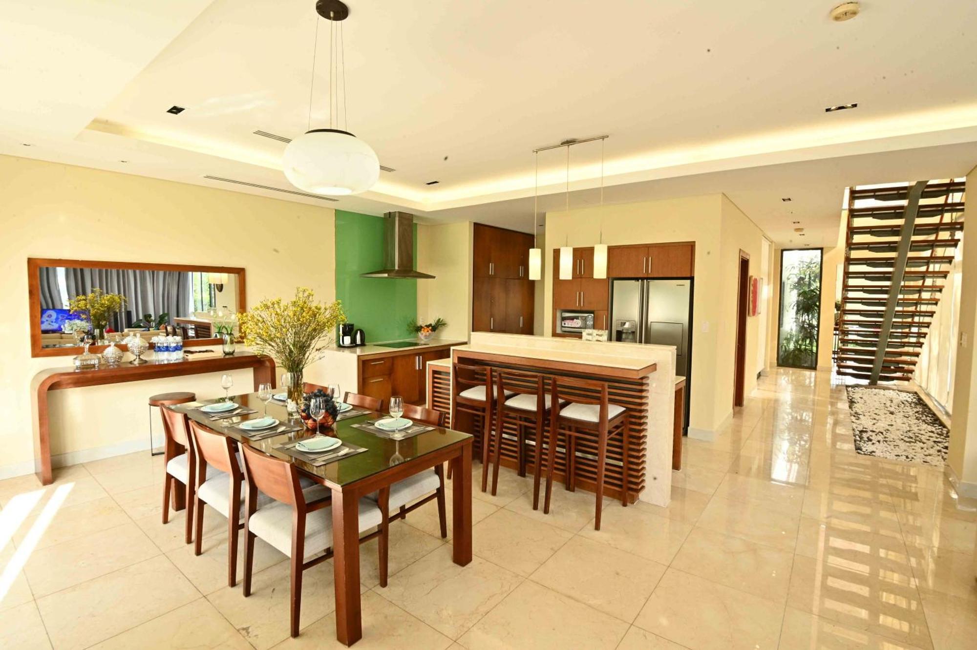 Luxury Dana Beach Resort & Spa ダナン市 部屋 写真